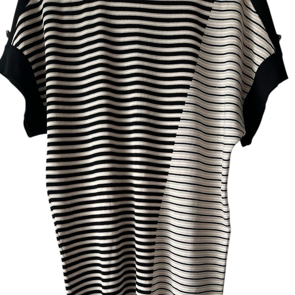 Ming Wang Striped Short Sleeve Dress - Picture 6 of 11